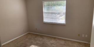 2 Bed/2 Bath Townhouse Very Close to UCF! Gallery 15