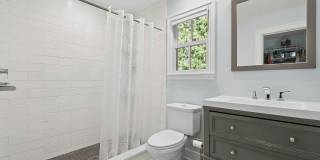 37 Maryland Boulevard Gallery 11