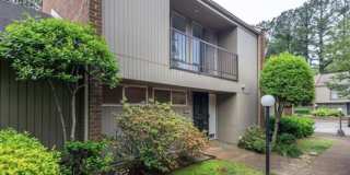3BD/2.5BA Townhouse located in Barfield Place! Gallery 1