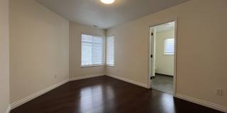 Grand 5 Bedroom Home Featuring 19ft Ceilings, Family Room & Main-Level Suite Gallery 59