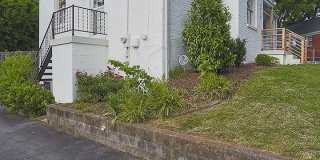 Picture-perfect 3BR/2BA brick bungalow In East Nashville! Gallery 5