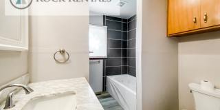 3 Bed 1.5 Bath House in Convenient Location Gallery 7