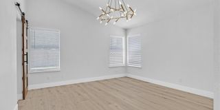 8 Barton Spring Circle Gallery 9