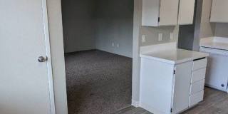 Stillwater Gallery 32