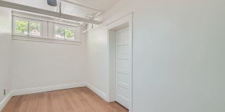 954 North Pearl Street Gallery 12