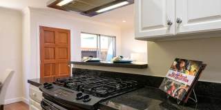 922 16th Street Gallery 9