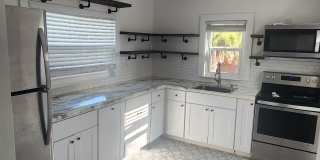 4711 Fairfield Avenue South Gallery 3