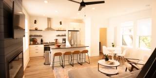 2510 Pacific Avenue - 1 Gallery 14
