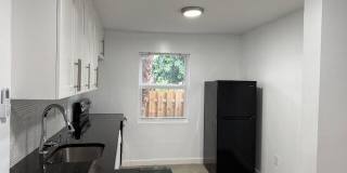 919 2nd Street - 1 Gallery 14