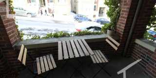 large 2 bed with porch Gallery 1