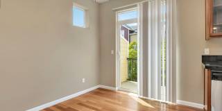 Spacious Living in a Modern Townhome Gallery 14