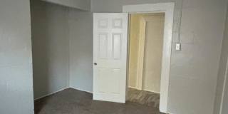 1005 W Arch St Gallery 3