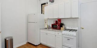 413 W 47th St Gallery 10