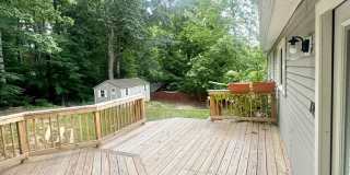MINUTES TO QUANTICO (STAFFORD) - NO HOA - WALK TO NATURE PRESERVE Gallery 33