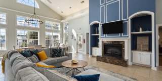 Village on the Lake Apartments Gallery 9