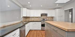 6727 East Pageantry Street Gallery 8