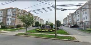 102 E Elizabeth Ave Gallery 3
