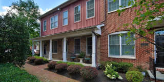 6 WATSON MILL Lane Gallery 1
