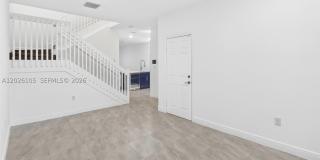11464 SW 252nd Ter Gallery 3