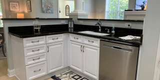 9033 Rosalyn Glen Road Gallery 23