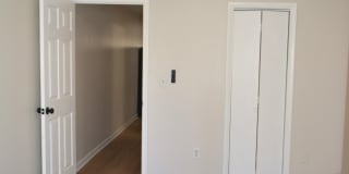 712 Lennox Str - 2 Gallery 8