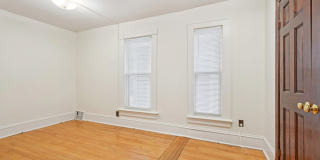 1660 N Marshall St Gallery 25