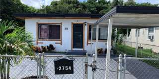 2754 NW 60th St Gallery 1