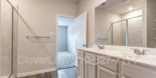2126 Silver Maple Gallery 25