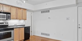 500 Shady Ave Gallery 14