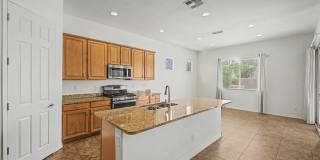 1133 E Buckingham Avenue Gallery 9