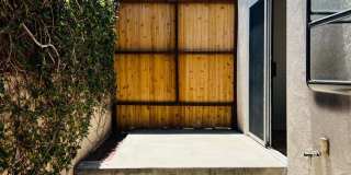 1171 Stanford #4 Gallery 25