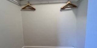 98 Boylston St Gallery 11