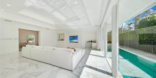 55 La Gorce Cir Gallery 12