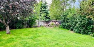 3BR single-level rancher in SE Bend with large fully-fenced backyard Gallery 26