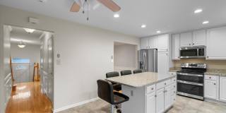 2048 PIERIS Court Gallery 12