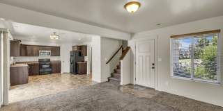 4 Bedroom 3 Bathroom Home in Springville! Gallery 7