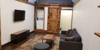 1/2 off 1 month-Charming Industrial 4 Bedroom/4 Bathroom Apartment in Pigtown, MD! Gallery 8