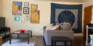 Claridge Gallery 29