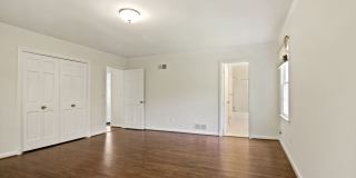3 Bed 3 Bath - Potomac Falls Rambler - 2 Car Garage Gallery 24