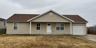 3 Bedroom 2 Bathroom home Gallery 1