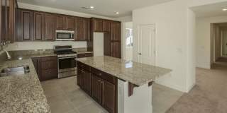 4 bedroom, 2.5 bathroom home in Golden Valley.  washer/dryer/refigerator included Gallery 5