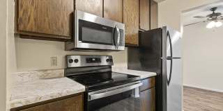 Cedarwood West Apartments Gallery 2