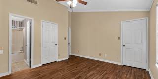 2 Bedroom 2.5 Bath 2 Car Carport - town house Gallery 12