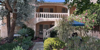 6069 1/2 Cashio St 6069 1/2 Cashio St Gallery 1