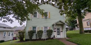 Spacious 2-Bedroom Apartment near downtown Massillon Gallery 1