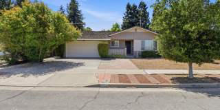 What a Great Home! Available Now! Gallery 1