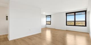 251 Dekalb Gallery 2