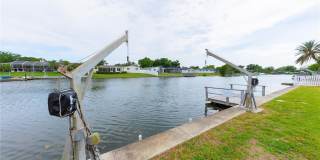 2187 WATERSIDE DRIVE Gallery 55