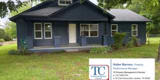 NEW LISTING ! Spacious 5 Bedroom 2 Bath House Gallery 1