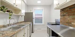 19 East Mithoff Street Gallery 10